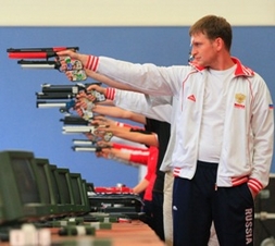 Леонид Екимов — победитель Всероссийских соревнований по стрельбе из пневматического пистолета