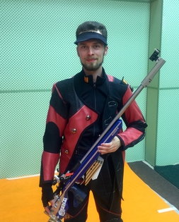 Сергей Каменский одержал третью подряд победу на соревнованиях в «Лисьей норе»