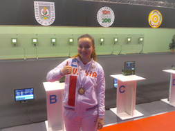 Анастасия Деревягина завоевала "золото" и лицензию на Юношеские Олимпийские Игры 