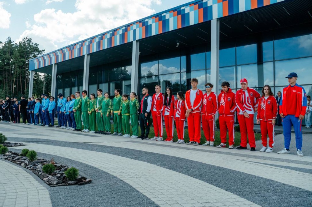 IMAGE 2025-12-30 00:18:39.jpg