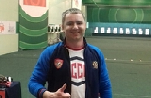 Денис Кулаков победил на Чемпионате России и установил новый рекорд