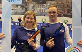 Бацарашкина и Черноусов продолжают завоевывать медали 