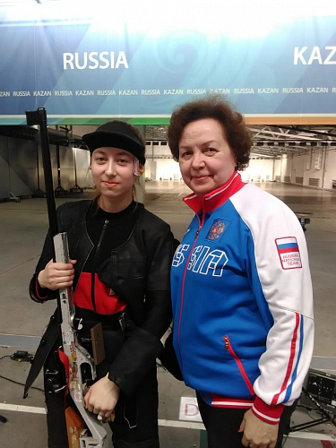 Алина Ворончихина с тренером - Надеждой Ширяевой