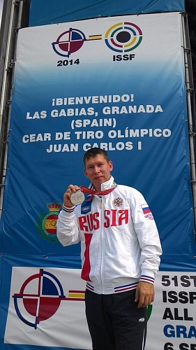 Денис Соколов - серебряный призёр Чемпионата мира в стрельбе из пневматической винтовки в команде 