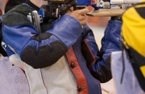 Денис Соколов завоевал 2-ю золотую медаль в Финале Кубка Мира по пулевой стрельбе