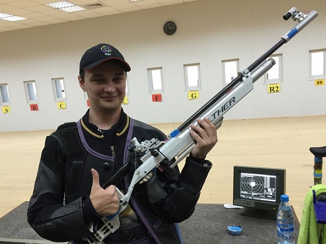 Владимир Масленников - победитель Всероссийских соревнований в стрельбе из пневматической винтовки!