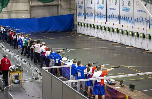 Санкт-Петербург и Вологодская область блистали в заключительный день турниров
