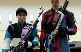Анастасия Галашина и Евгений Ищенко победили в упражнении "смешанные команды, винтовка" 