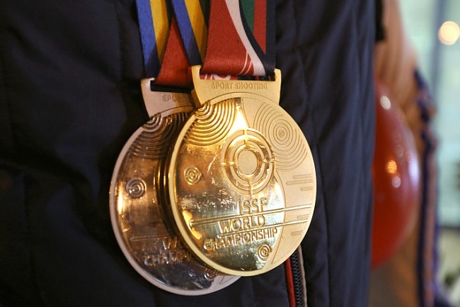 Личное "золото" и командное "серебро" В.Мосина! (фото с сайта Министерства по делам молодёжи и спорту Республики Татарстан)