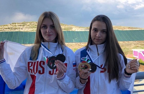 Дарья Семьянова завоевала «золото» Гран-При Кипра, Полина Князева – «серебро»