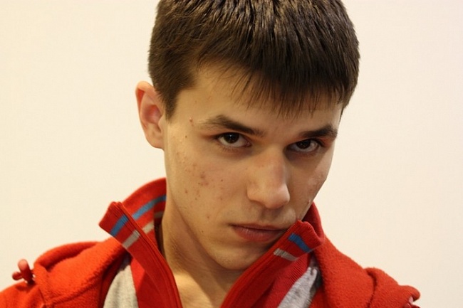 Николай Суворов - серебряный призер в стрельбе из пневматической винтовки среди юниоров