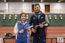 Леонид Екимов и Алёна Суслонова победили на Чемпионате России по пулевой стрельбе