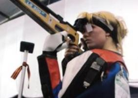 Полина Хорошева выиграла первенство России в стрельбе из пневматической винтовки