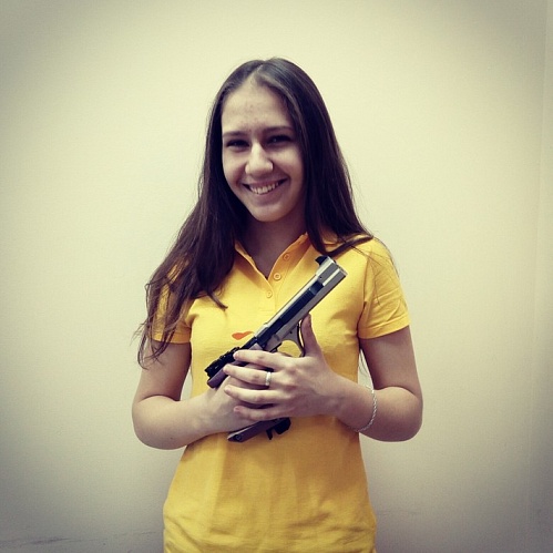 Олеся Забаева победила в тестовых соревнованиях на Первенстве России в стрельбе из  пятизарядного пневматического пистолета